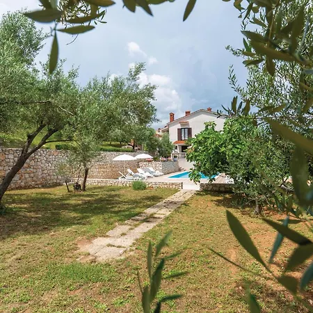 Stunning Apartment In Labin With Kitchen Apartment Ravni
